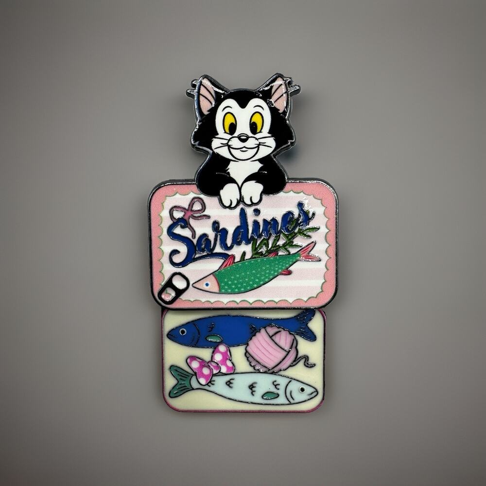 Disney Cats Sardine Sliding Blind Enamel Pin New Open Pinocchio FIGARO